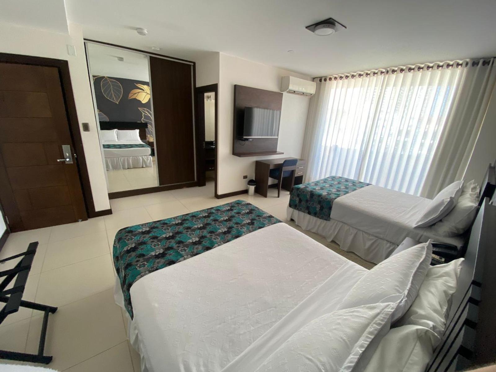 Mai Suites Apart Hotel Santa Cruz de La Sierra Exterior photo