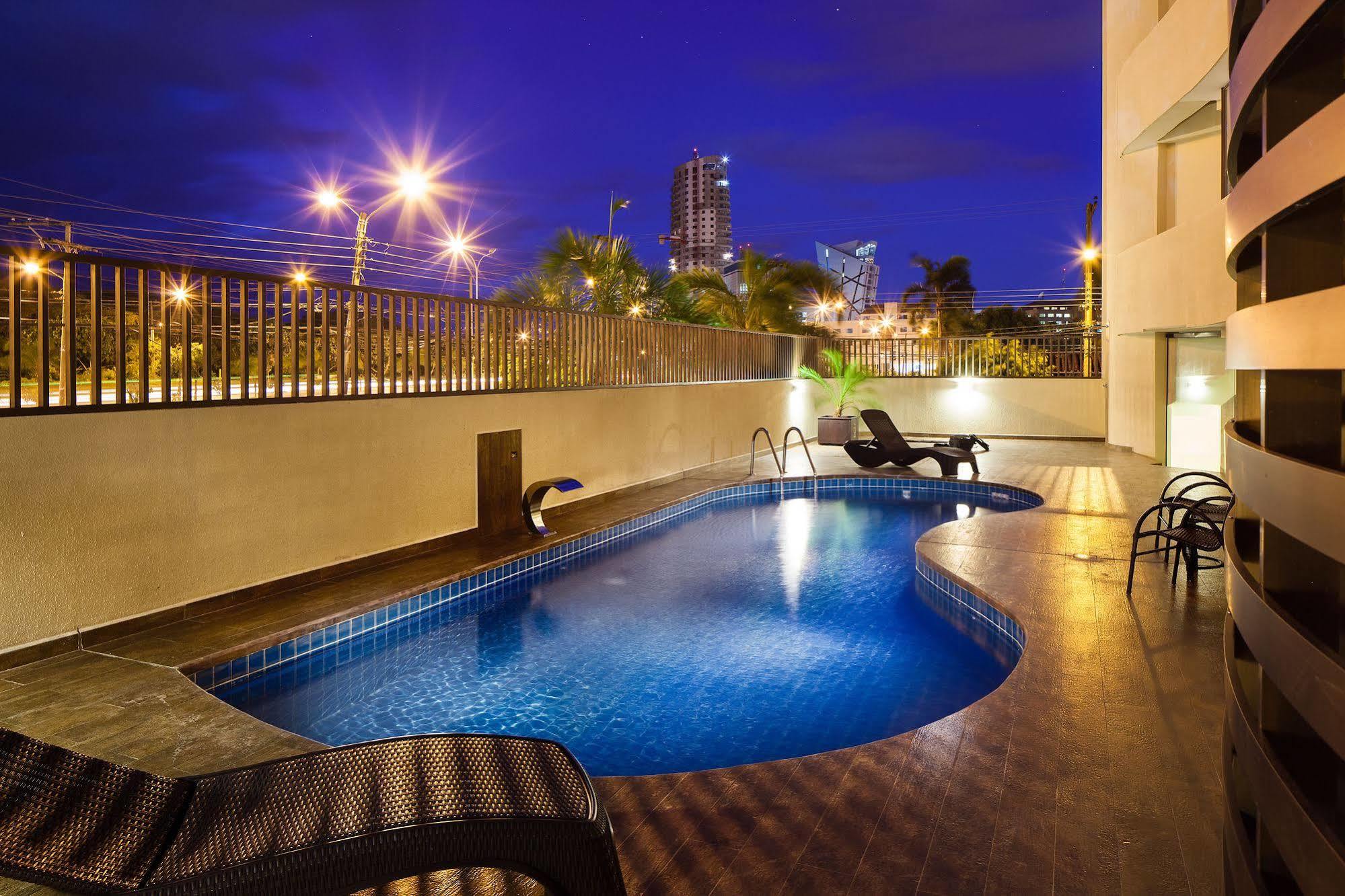 Mai Suites Apart Hotel Santa Cruz de La Sierra Exterior photo